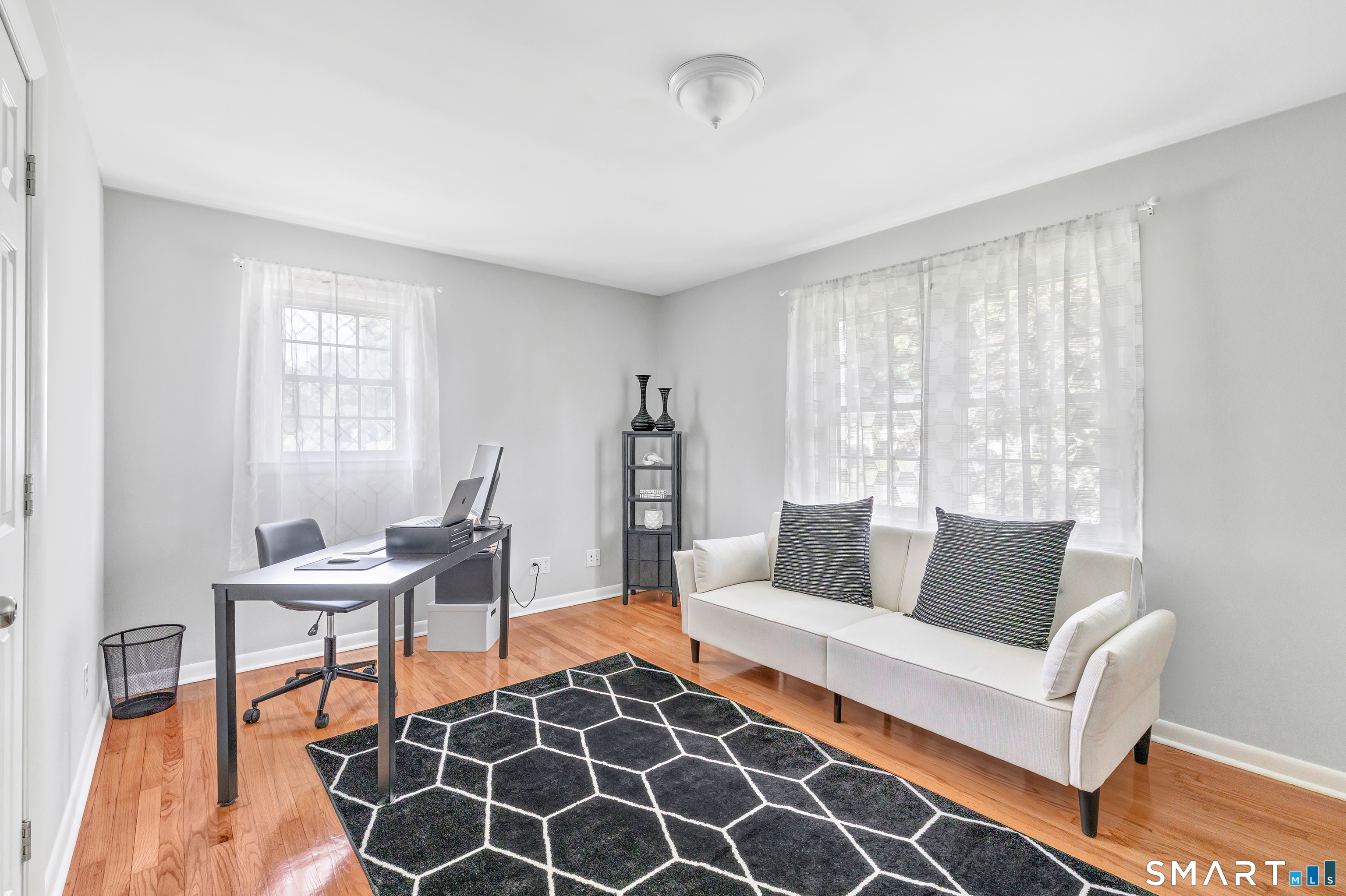 26 Westwood Road Trumbull, CT 06611 - Photo 29 of 40