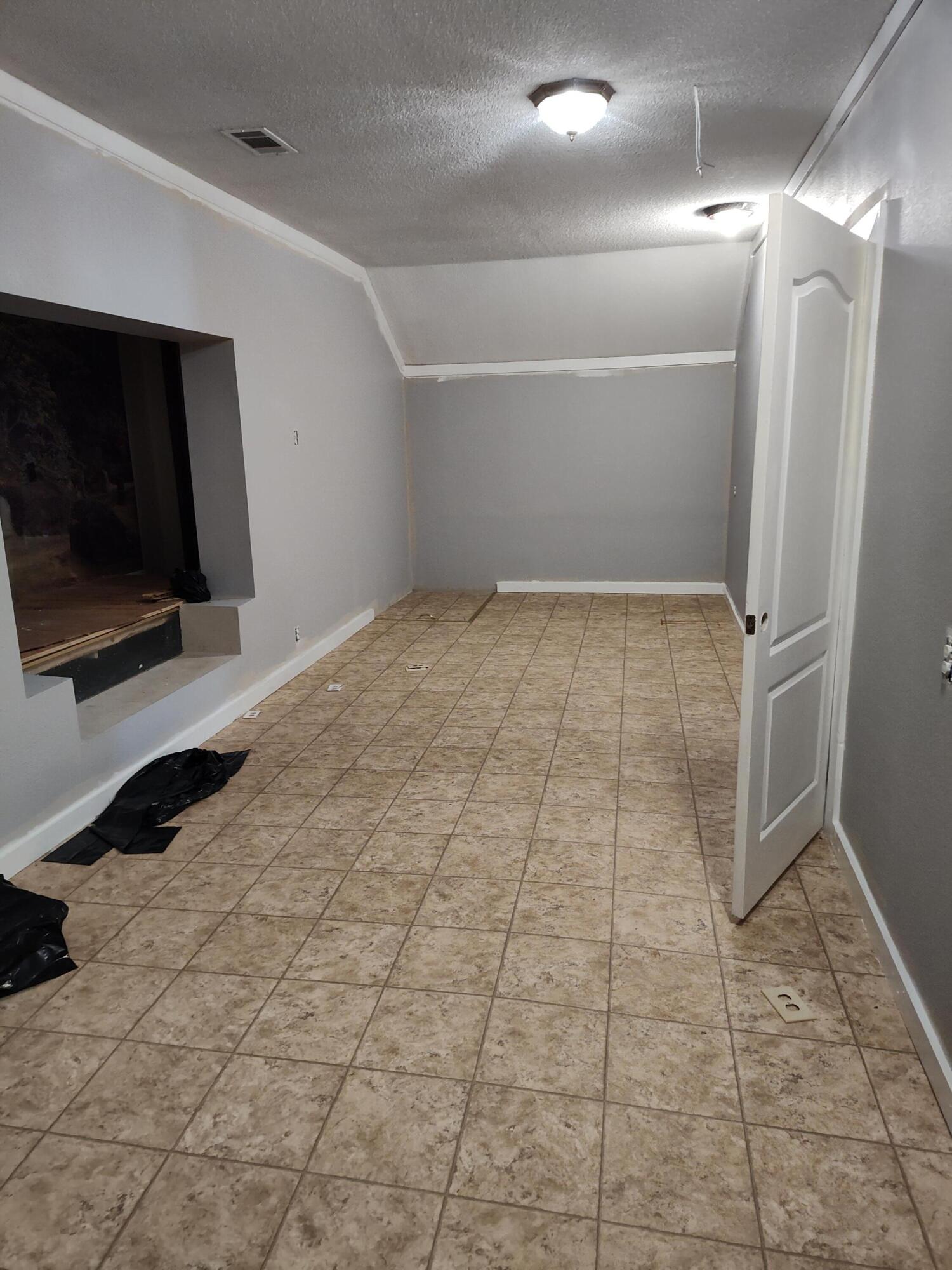 2601 West Valley Road Dunlap, TN 37327 - Photo 7 of 31 IMG_20251119_081027746