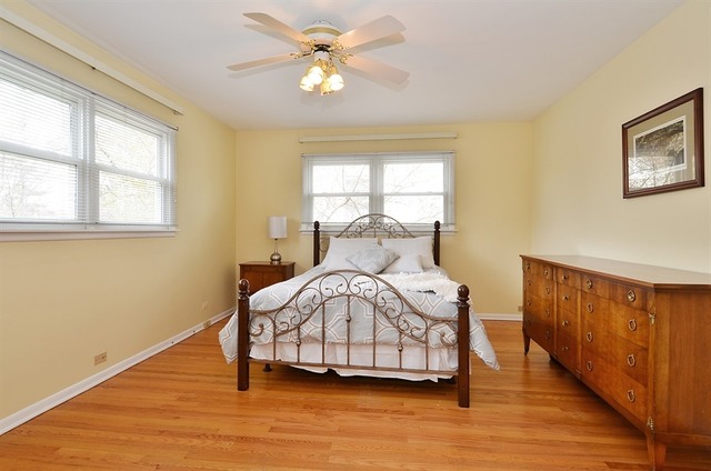 608 Sumac Road Highland Park, IL 60035 - Photo 9 of 16