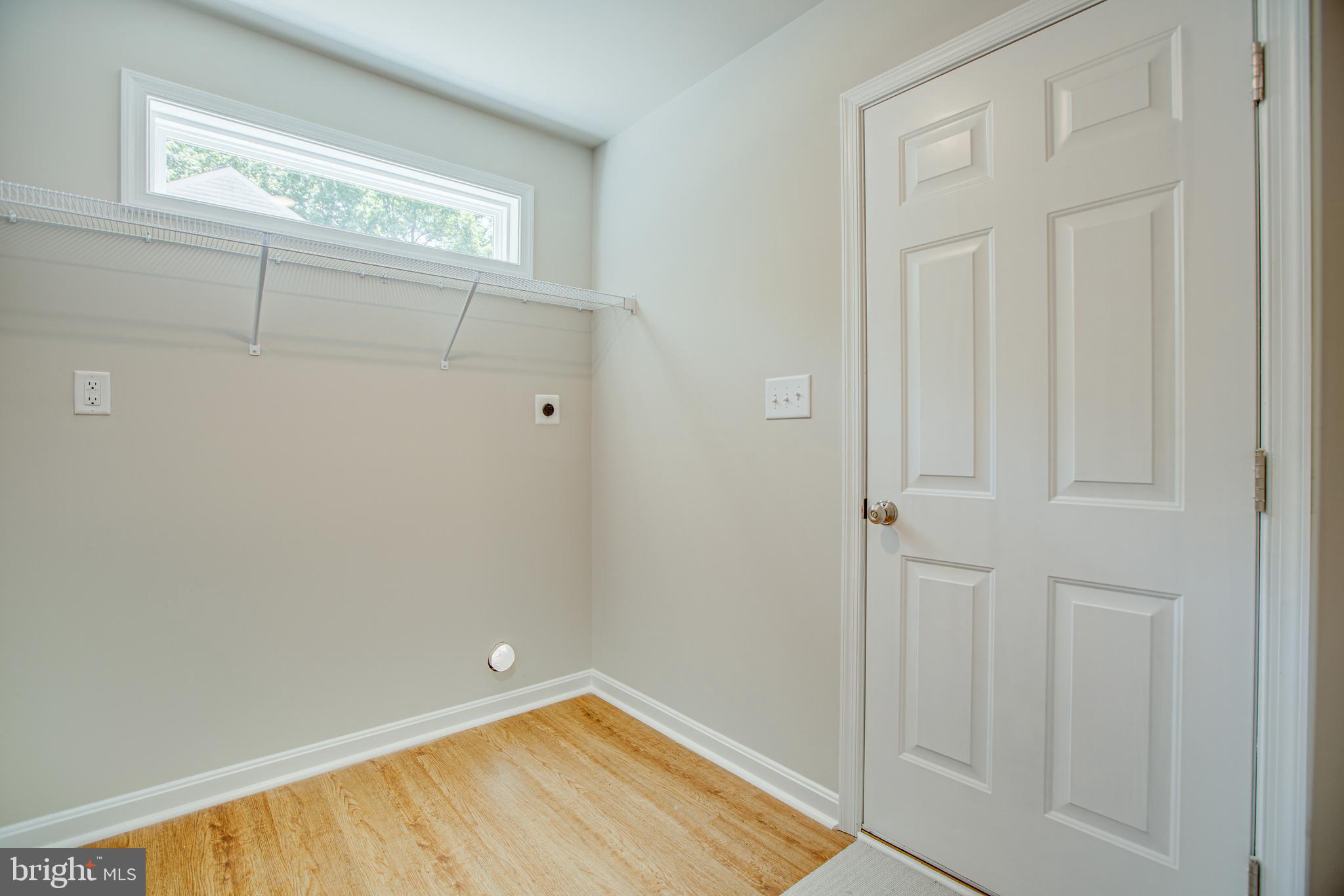 282 Circle Lane Colonial Beach, VA 22443 - Photo 10 of 57