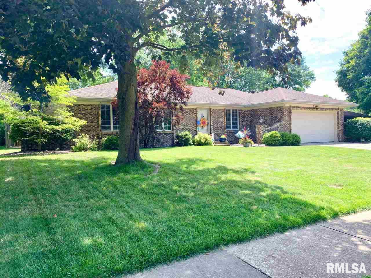 2560 Lindsay Road Springfield, IL 62704 - Photo 1 of 26