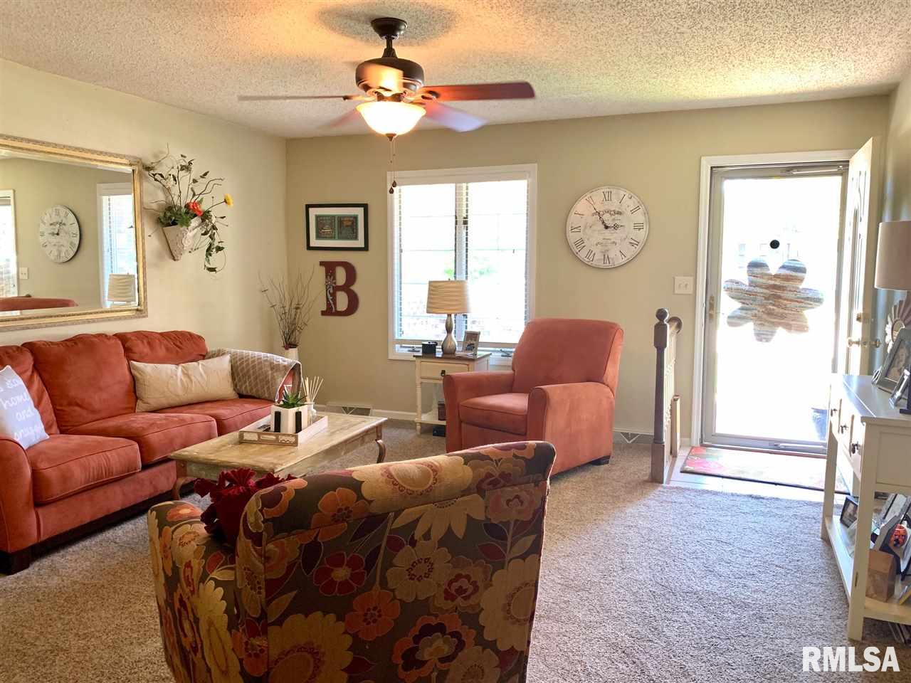2560 Lindsay Road Springfield, IL 62704 - Photo 6 of 26
