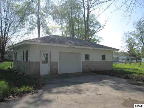 3451 Hunt Road Adrian, MI 49221 - Photo 11 of 11 20092126-10.JPG