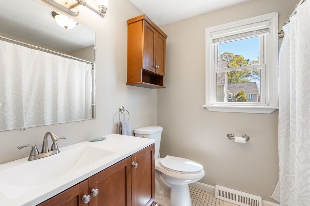 1 Thornton Road Norton, MA 02766 - Photo 19 of 36 Gallery Image 19