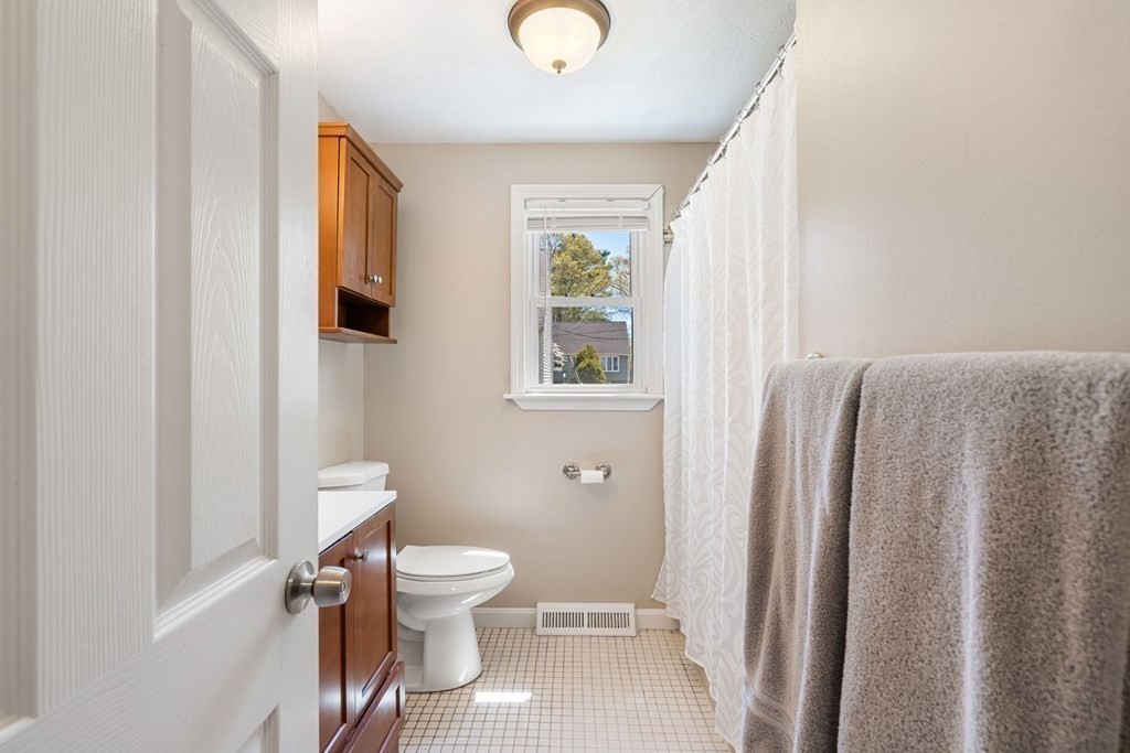 1 Thornton Road Norton, MA 02766 - Photo 20 of 36 Gallery Image 20