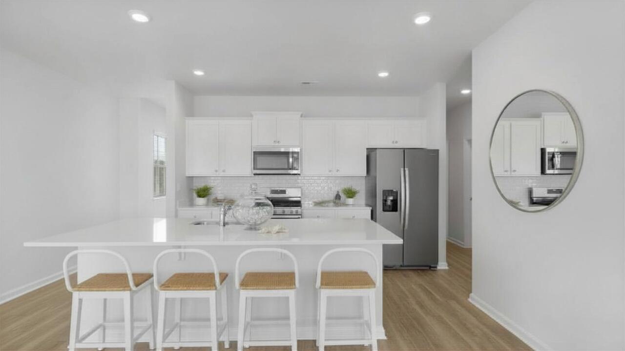 3952 Aberfeldy Lane Ravenel, SC 29470 - Photo 3 of 37 VS Kitchen