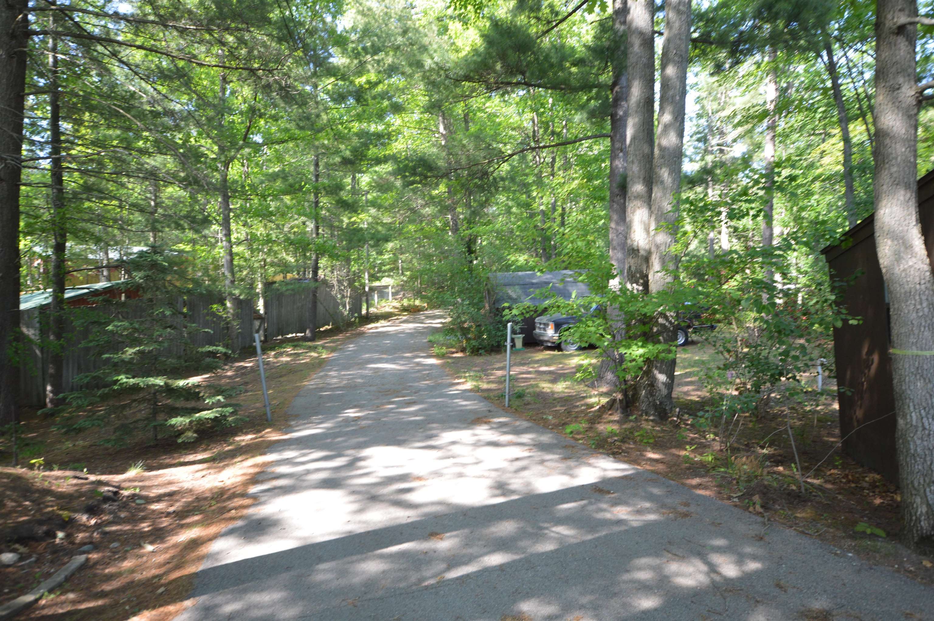 2704 Chandler Road Traverse City, MI 49696 - Photo 33 of 44 1902037-32.JPG