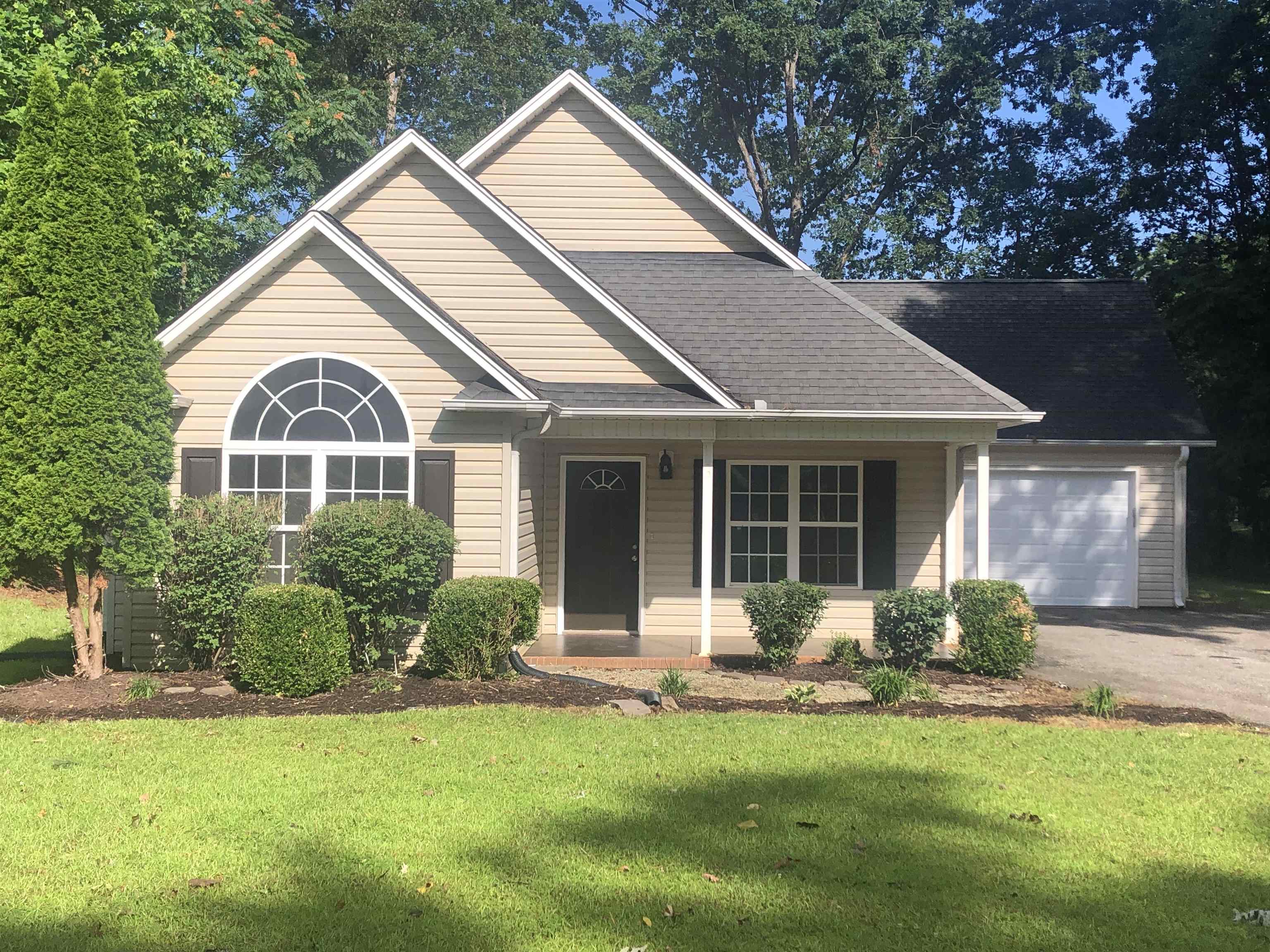147 State Rd S-42-7128 Lyman, SC 29365 - Photo 1 of 14 Gallery Image 1