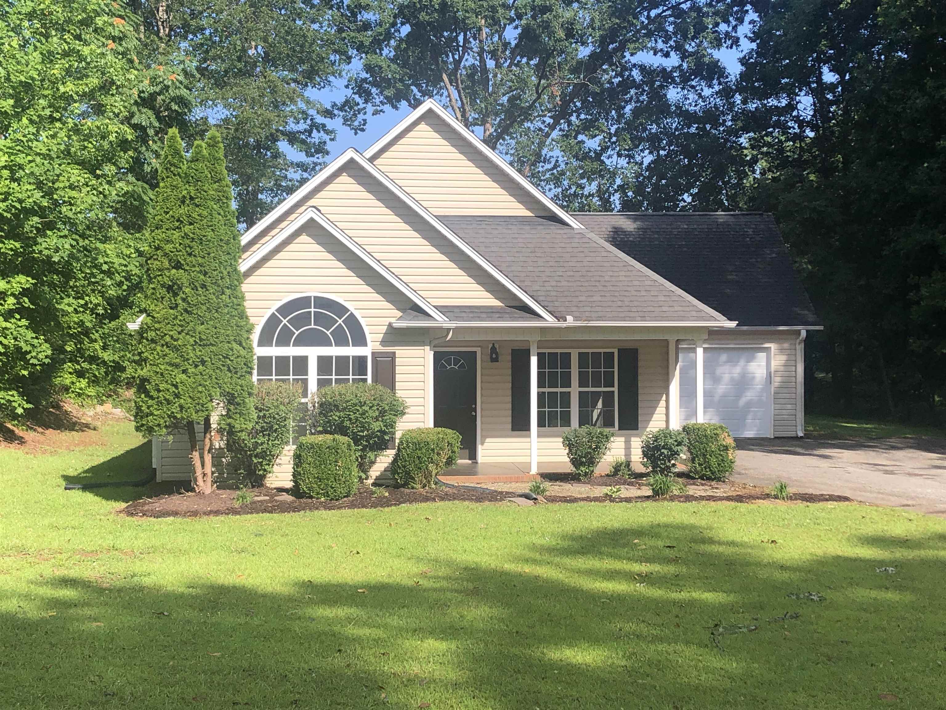 147 State Rd S-42-7128 Lyman, SC 29365 - Photo 3 of 14 Gallery Image 3