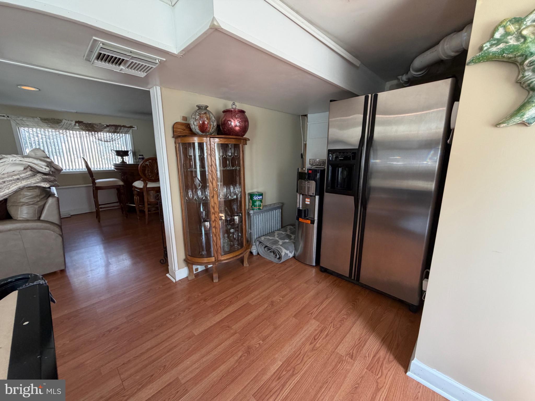 89 Upper Ferry Road Ewing, NJ 08628 - Photo 11 of 31 Cozy kitchen with modern appliances.