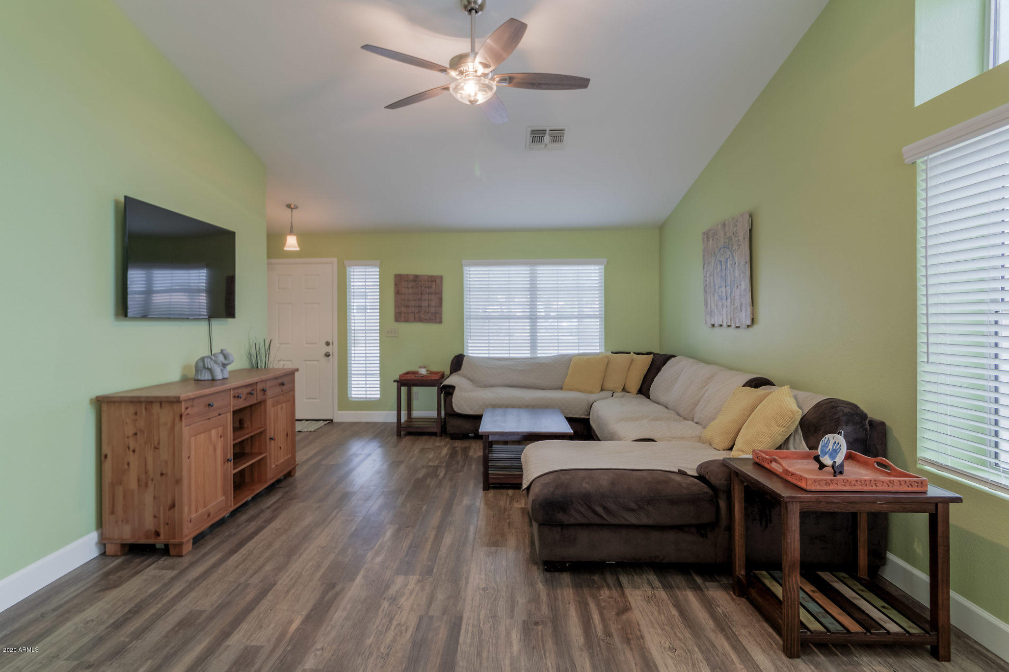 4731 East Rockledge Road Phoenix, AZ 85044 - Photo 5 of 31 Family Room