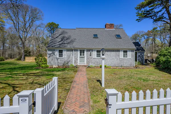 $850,000 | 10 Park Lane, Brewster, MA 02631