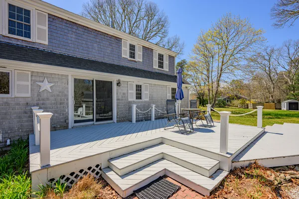 $850,000 | 10 Park Lane, Brewster, MA 02631