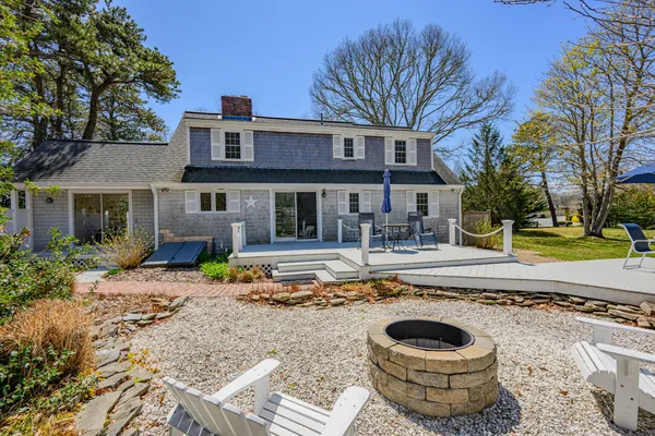 $850,000 | 10 Park Lane, Brewster, MA 02631
