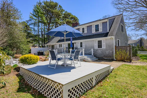 $850,000 | 10 Park Lane, Brewster, MA 02631