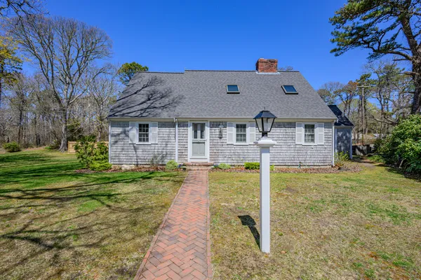 $850,000 | 10 Park Lane, Brewster, MA 02631