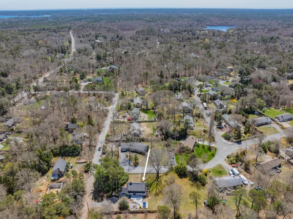 $850,000 | 10 Park Lane, Brewster, MA 02631