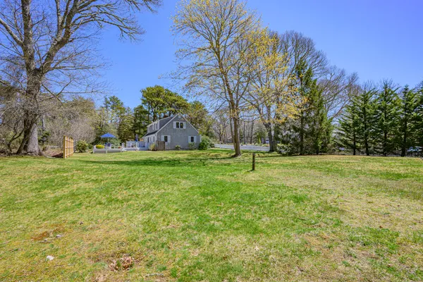 $850,000 | 10 Park Lane, Brewster, MA 02631