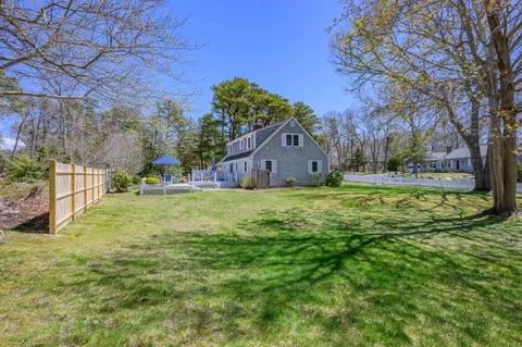 $850,000 | 10 Park Lane, Brewster, MA 02631