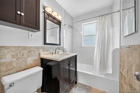 $329,000 | 11 Fieldstone Drive, Unit 130, Hartsdale, NY 10530