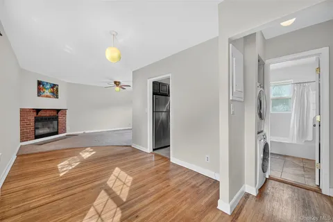 $329,000 | 11 Fieldstone Drive, Unit 130, Hartsdale, NY 10530