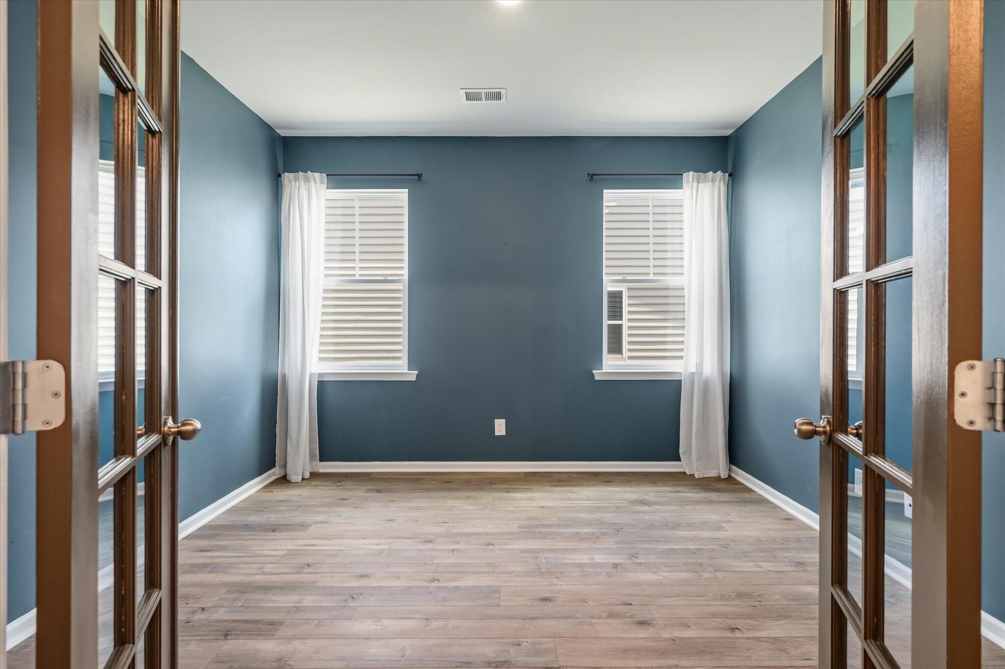 233 Narrowleaf Avenue Summerville, SC 29485 - Photo 5 of 92