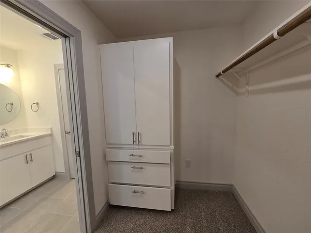 $2,100 | 2105 Tiger Trail, Unit 702, Round Rock, TX 78664