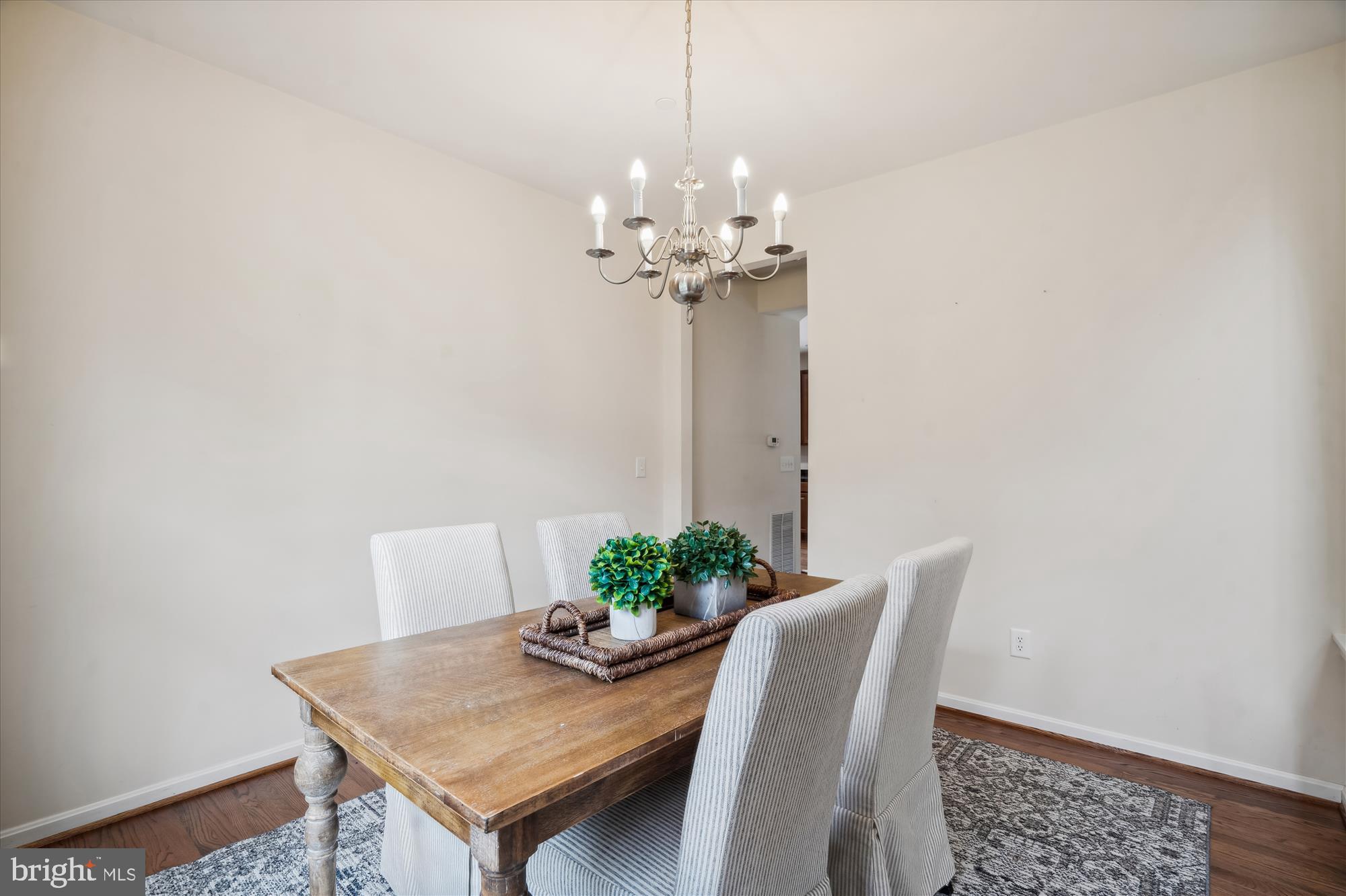 8205 New Cut Road Severn, MD 21144 - Photo 20 of 52 Dining room