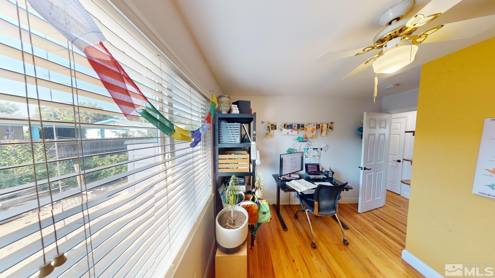 945 Cordone Avenue Reno, NV 89502 - Photo 30 of 33 a view of a living room