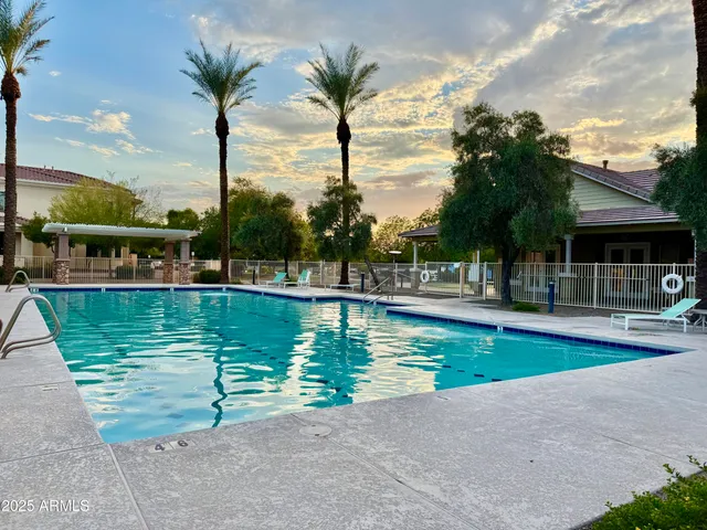 $1,050,000 | 2968 East Agritopia Loop North, Gilbert, AZ 85296