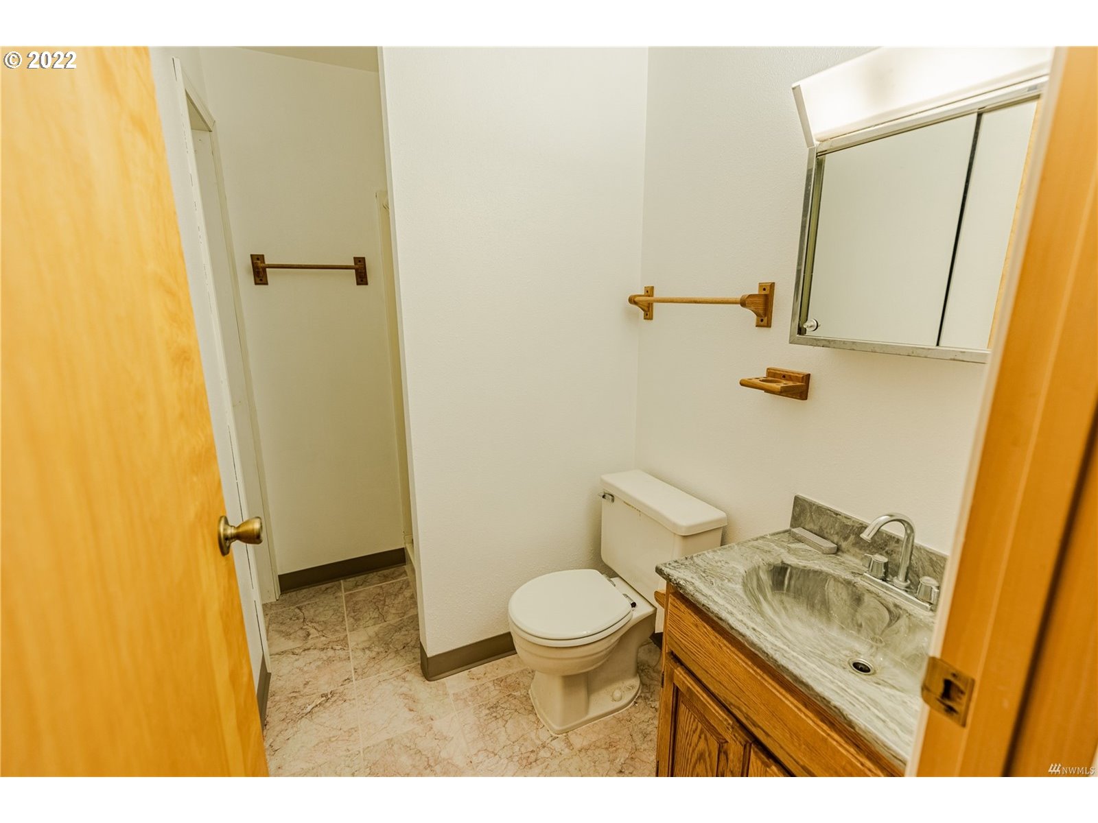 2122 Seminary Hill Road Centralia, WA 98531 - Photo 31 of 32 Gallery Image 31