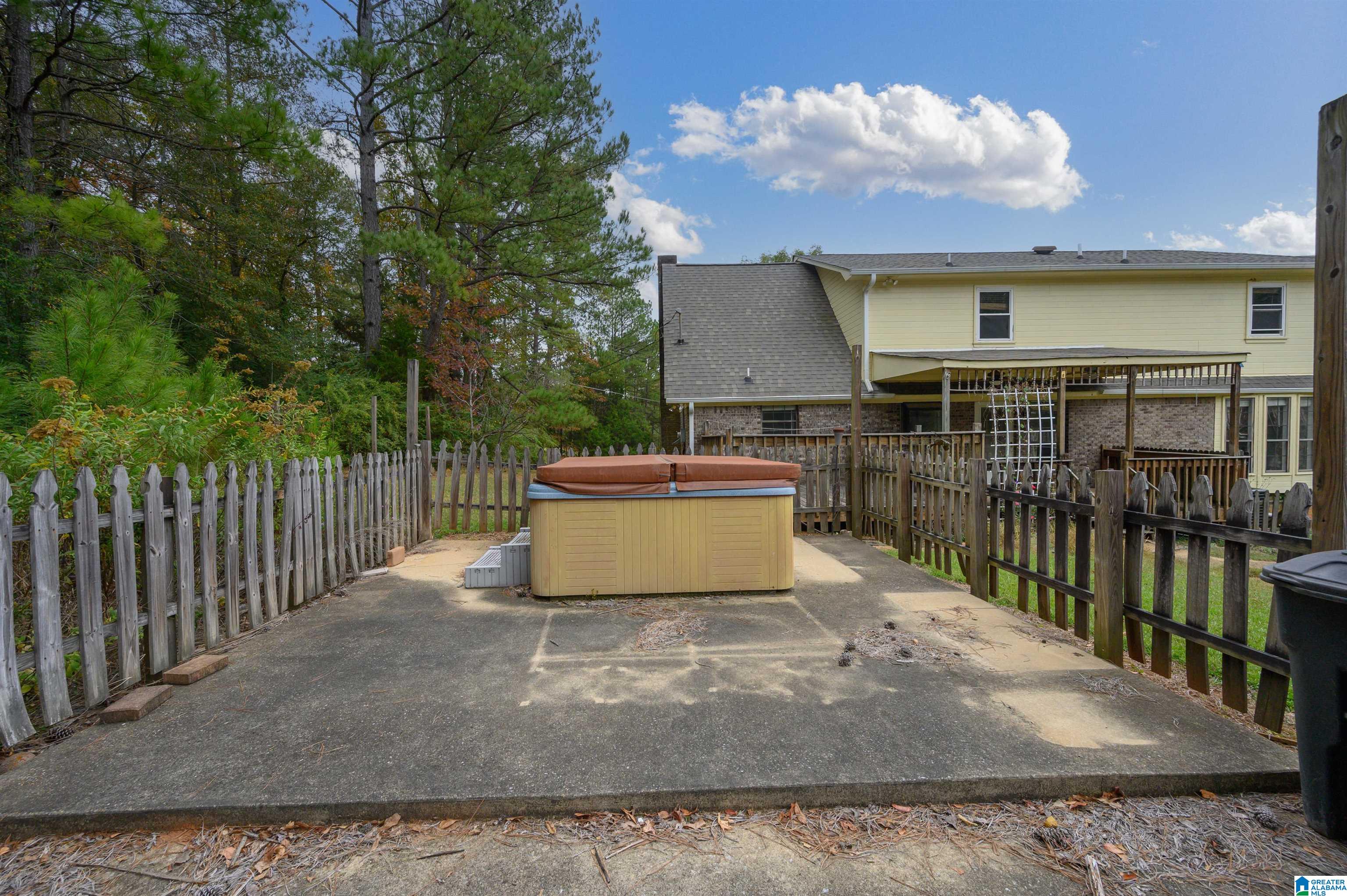 8988 Bankston Road Warrior, AL 35180 - Photo 42 of 47