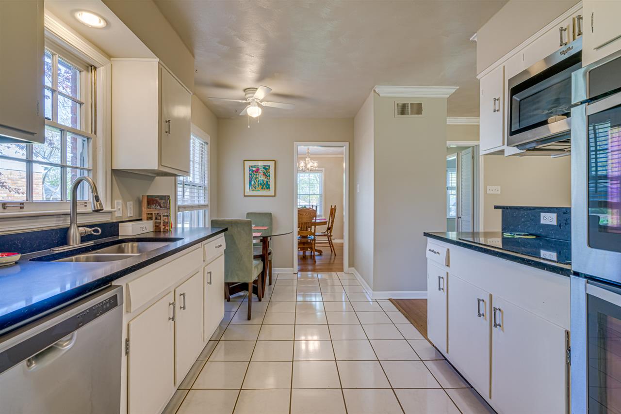 5587 Melvin Road Memphis, TN 38120 - Photo 8 of 24