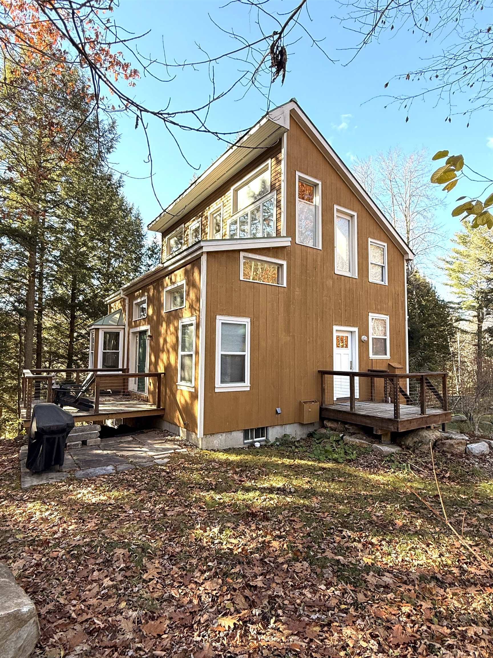 682 East Manchester Road Manchester, VT 05255 - Photo 2 of 35