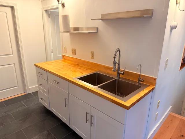 $699,000 | 682 East Manchester Road, Manchester, VT 05255