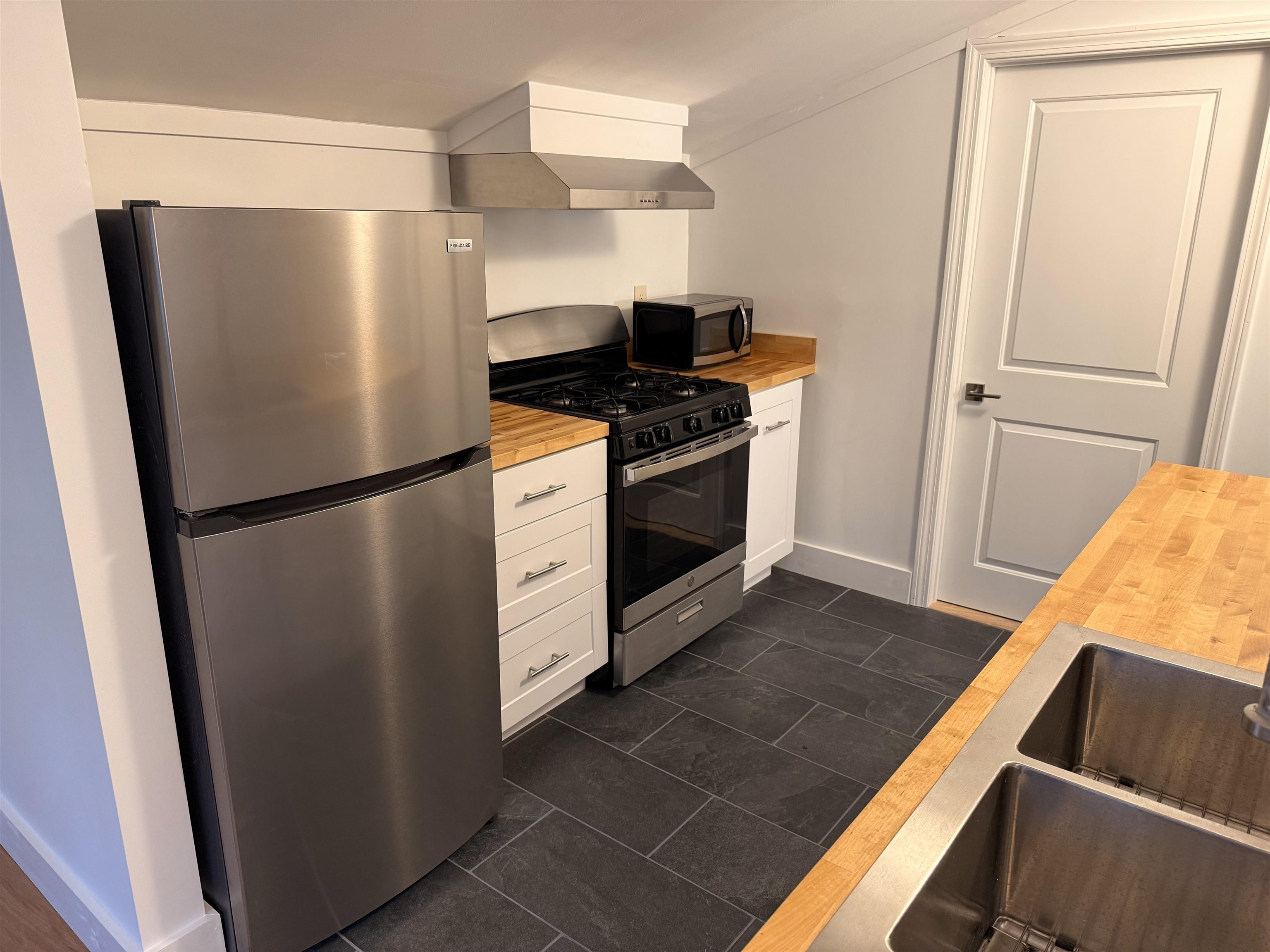 682 East Manchester Road Manchester, VT 05255 - Photo 30 of 35