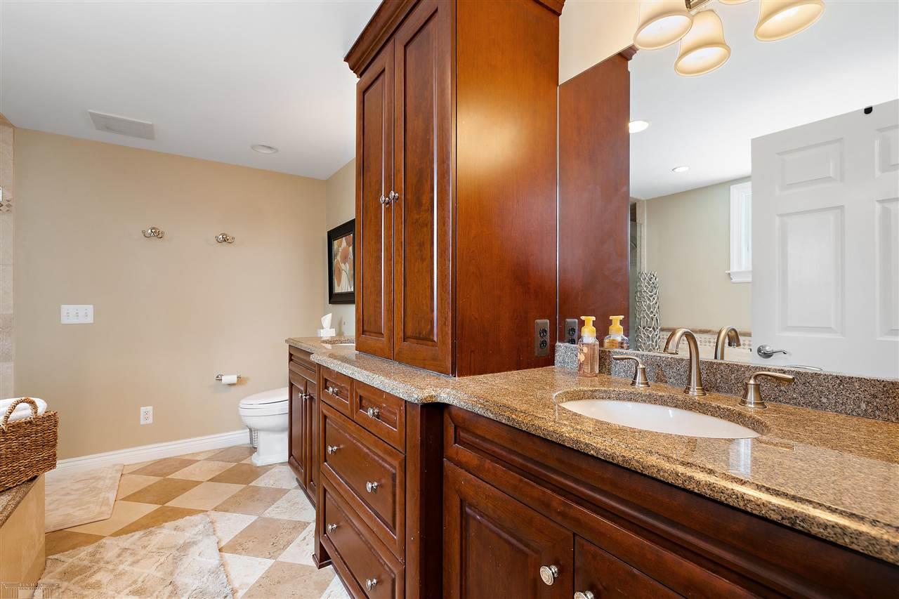 54 North Deeplands Road Grosse Pointe, MI 48236 - Photo 40 of 76 Master Bath