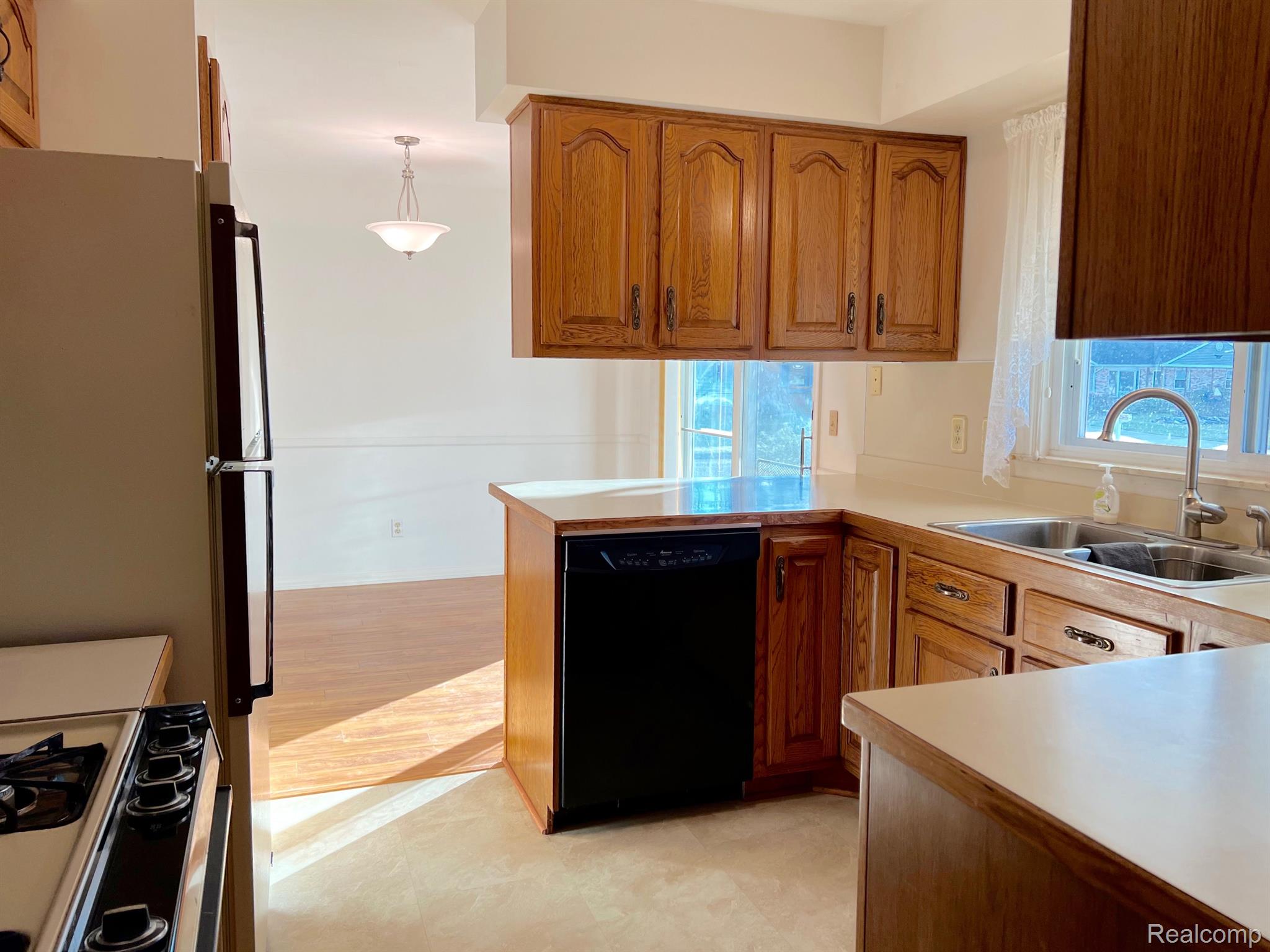 4470 Stoney Ridge Road Flint, MI 48507 - Photo 15 of 45 Gallery Image 15