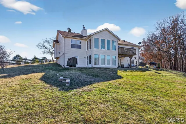 $875,000 | 113 Bridlespur Court, Hawk Point, MO 63349