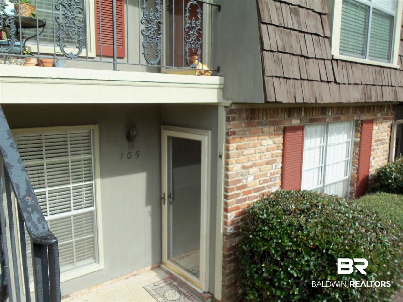 207 South Mobile Street, Unit 105 Fairhope, AL 36532 - Photo 1 of 23