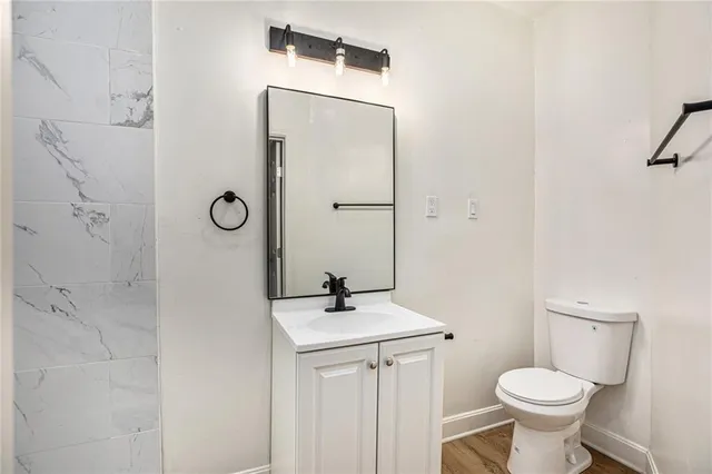 $275,000 | 3916 Warwick Boulevard, Kansas City, MO 64111