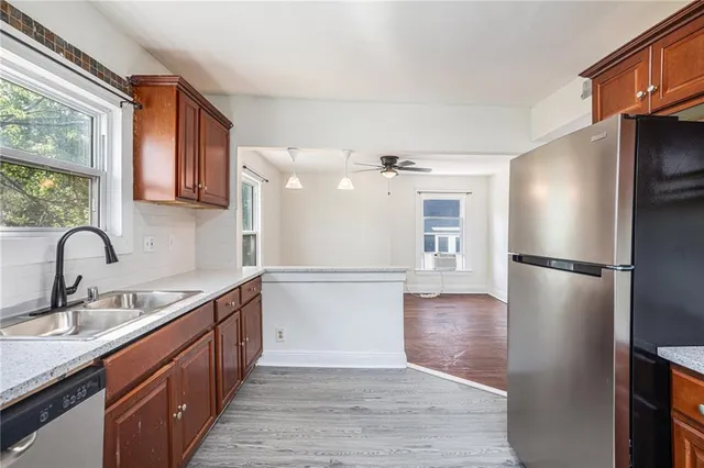 $275,000 | 3916 Warwick Boulevard, Kansas City, MO 64111