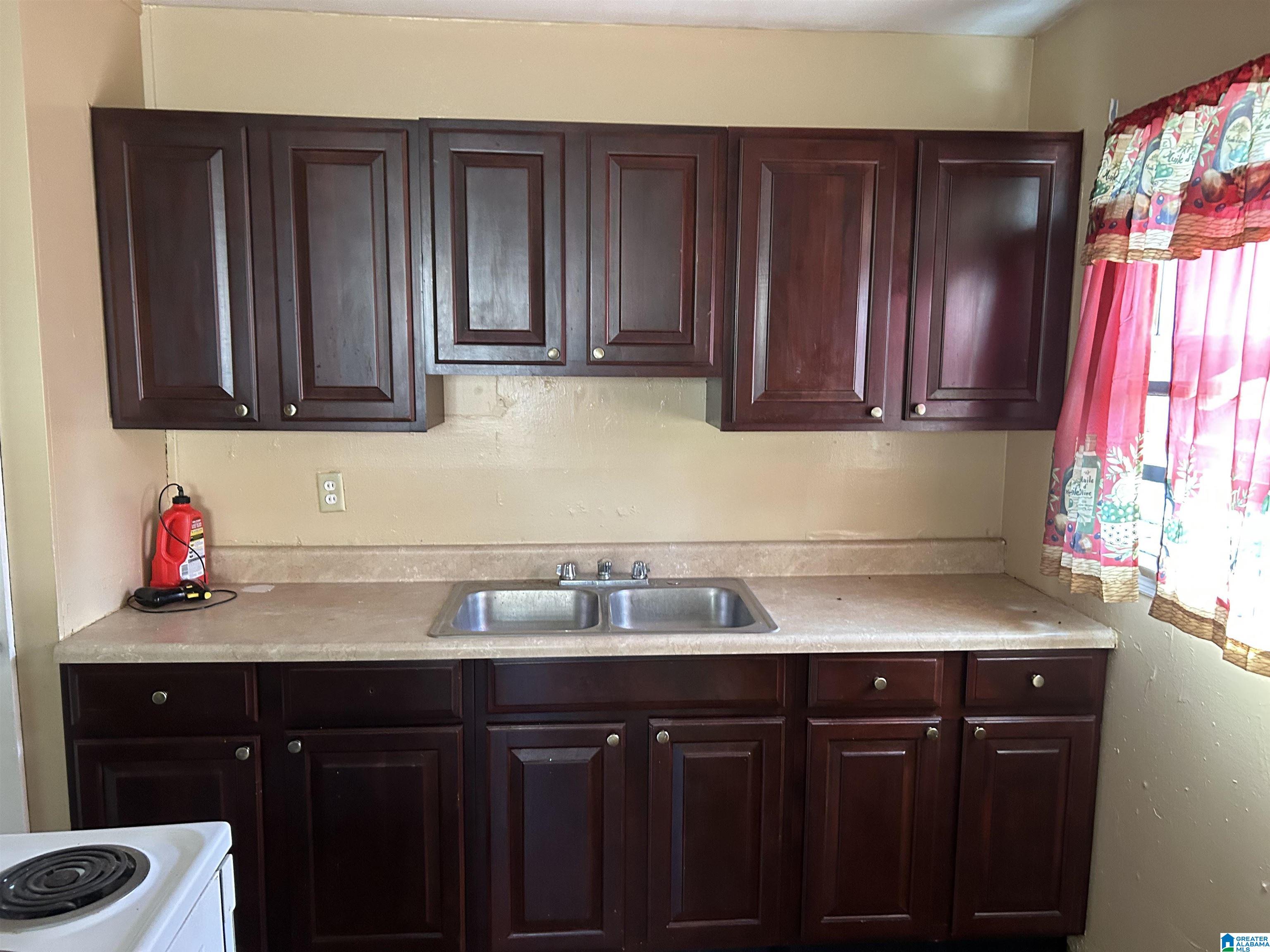 1408 16th Street Southwest Birmingham, AL 35211 - Photo 11 of 23