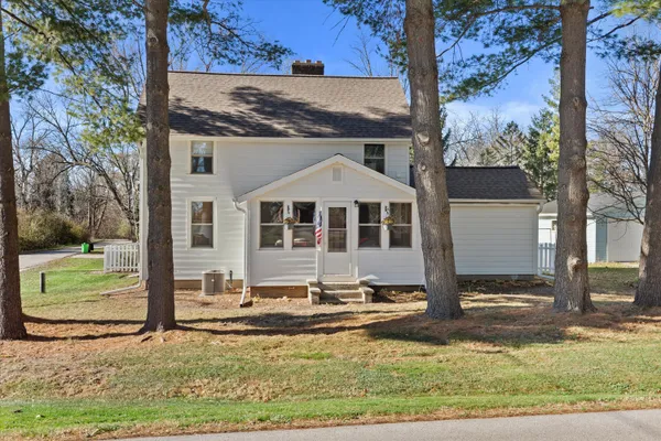 $394,900 | W380N8481 Mill Street, Oconomowoc, WI 53066