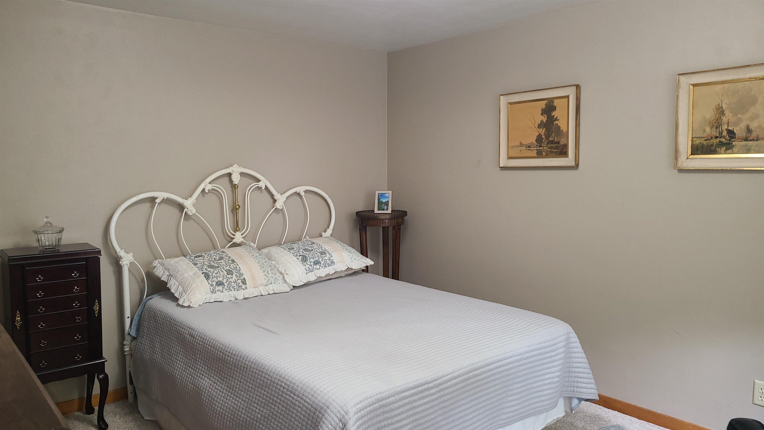 910 Catherine Street Green Bay, WI 54301 - Photo 11 of 27