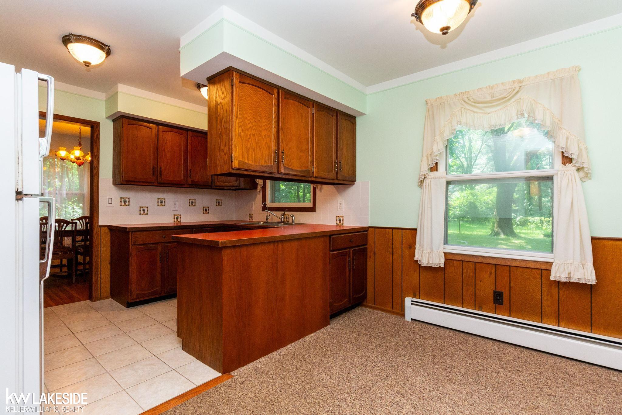 2488 Brighton Road Howell, MI 48843 - Photo 13 of 54