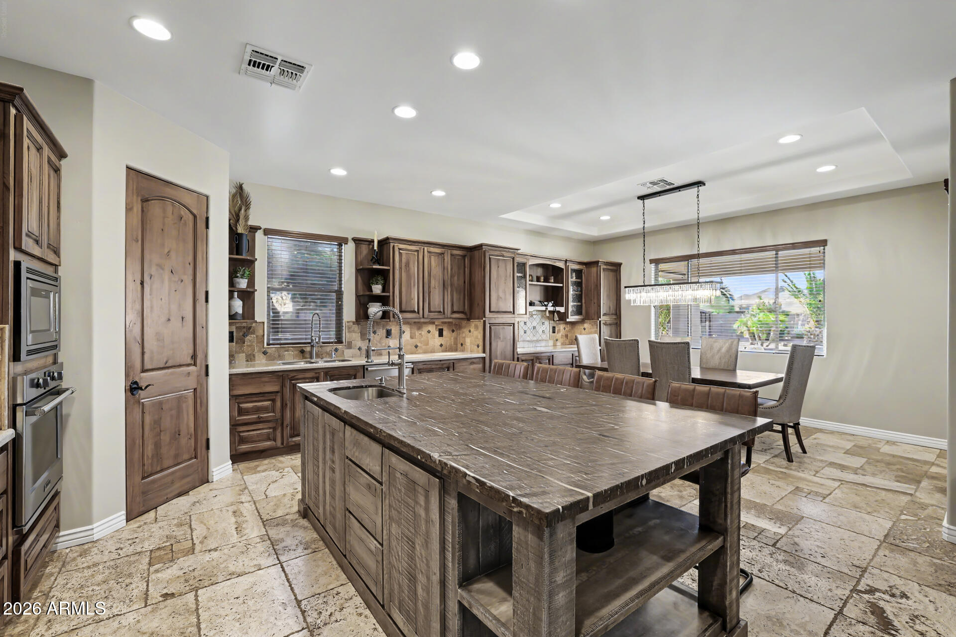 806 West Desert Ranch Road Phoenix, AZ 85086 - Photo 12 of 98 30 - Desert Ranch
