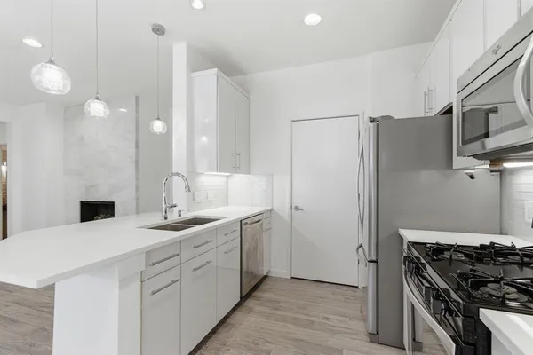 $2,550 | 6737 Firenze Lane, Frisco, TX 75034