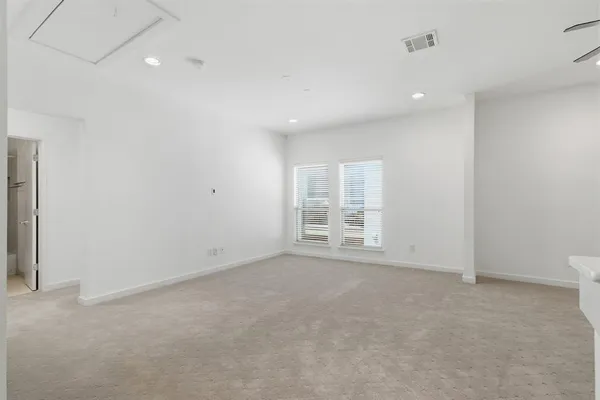$2,550 | 6737 Firenze Lane, Frisco, TX 75034