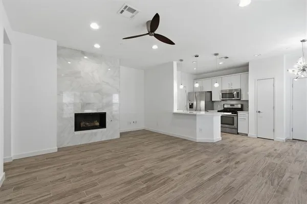 $2,550 | 6737 Firenze Lane, Frisco, TX 75034